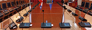 La Corte Suprema de Chile incorpora el sistema de conferencias inalámbrico de Vissonic