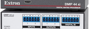 Extron DMP 44 西: mezclador de audio con procesamiento digital y control de señal