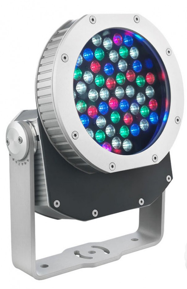 Los proyectores de Harman crean una simulación de luces y