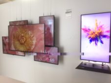 LG retail experience center