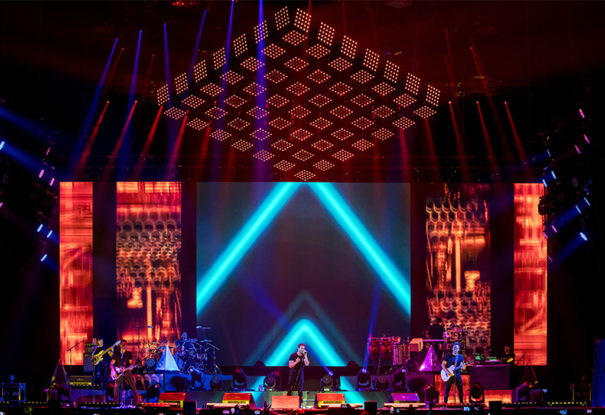 照片: Juan Fajardo de The Fly Factory. Pablo Alboran Tour Prometo