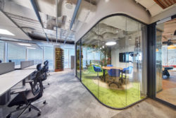 Sony Teos en HL Tech