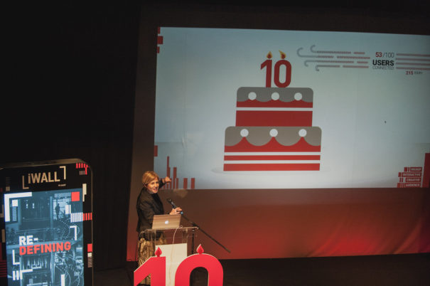 iwall in shop 10 aniversario