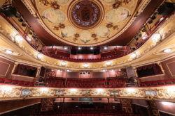 EM Acoustics en Theatre Royal Wakefield