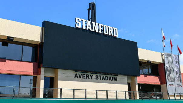 Meyer Sound en la Universidad de Stanford (Photo: Steve Jennings)