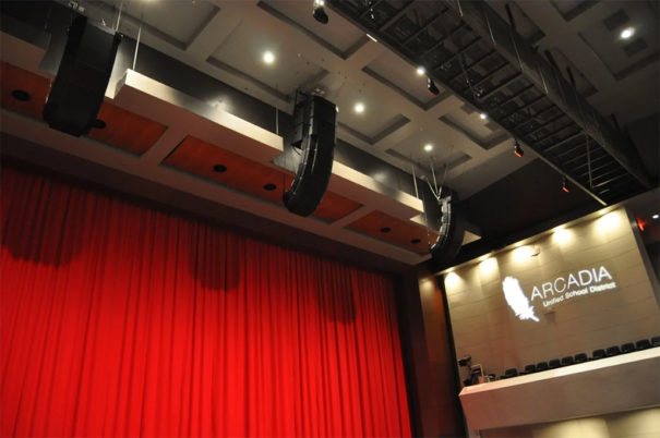 Bose en Performing Arts Center de Arcadia Highschool