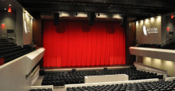 Bose en Performing Arts Center de Arcadia Highschool