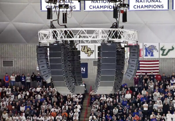 Bose en UConn Gampel Pavilion