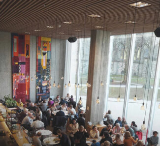 Bose en restaurante Ostehuset