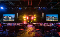 Meyer Soud en Adelaide Convention Center