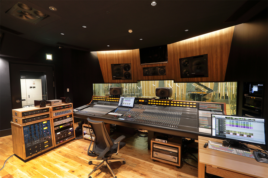 El mayor estudio de grabación europeo instala los nuevos monitores 1236A de  Genelec