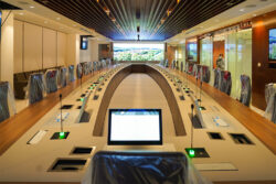 Arthur Holm en Universidad Prince Mohammad Bin Fahd