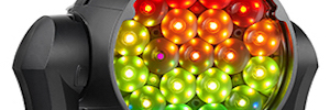 مارتن يتضمن تأثيرات الإضاءة LED تنوعا في ماك أورا PXL