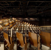 RMS Proaudio Meyer Sound en STC (Foto: Brett Boardman)