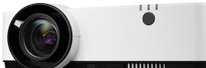 Sharp NEC Display Solutions amplía su Serie ME con dos nuevos proyectores para empresas