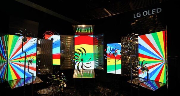 LG Display Bulgari Colors