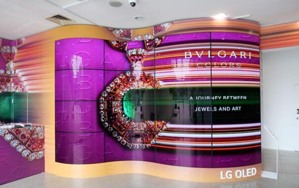 LG Display Bulgari Colors
