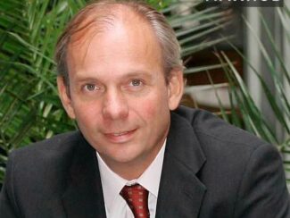 MaxHub Victor Planas country Espana Portugal