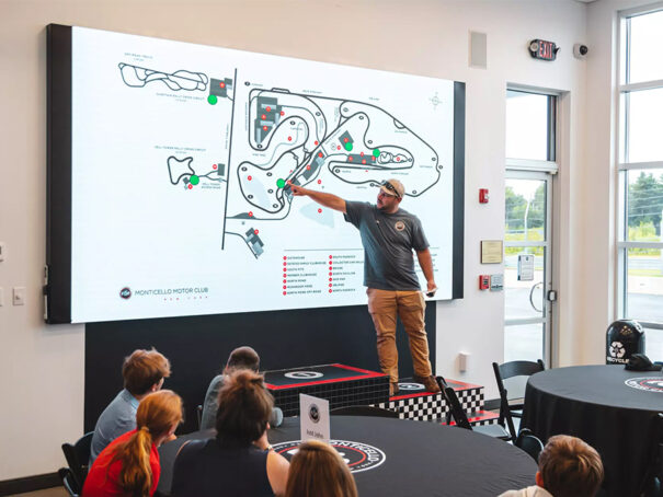 Planar en Monticello Motor Club