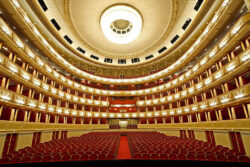 Foto Ingo Dombrowski Opera Viena Robe