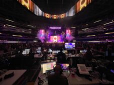 The Freedom Experience Brompton 4Wall