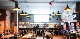 Avit Vision Biamp en Arcade and Food