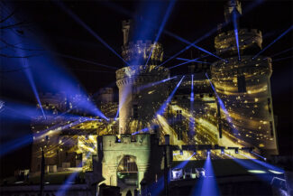 Robe en Monumental Tour