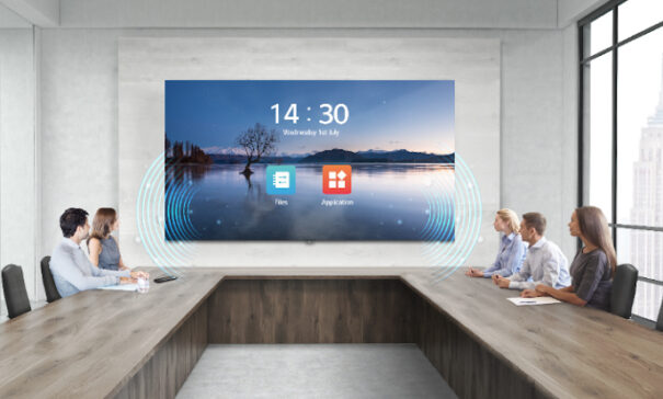 LG LAEC 136 pulgadas