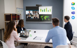 Vivitek incorpora BYOM a Novo Ecosystem