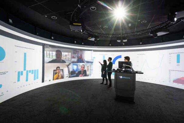Universidad Wolverhampton NBI Igloo Vision