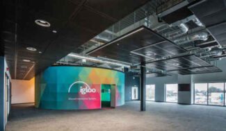 Universidad Wolverhampton NBI Igloo Vision
