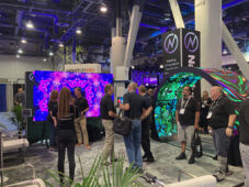 Nanolumens en Infocomm 2022