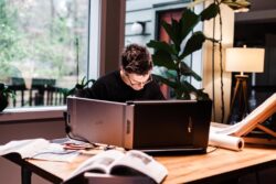 MobilePixels Duex Max Exertis Iberia