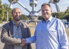 Riedel compra SDNsquare