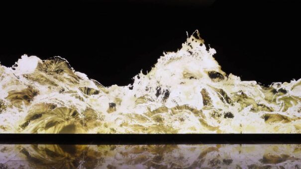 teamLab Gold Waves Liantronics