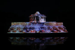 OF シュトゥンプフル アン テンプロ デル ソル インド