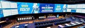 Peerless-AV y Unilumin diseñan un gran videowall curvo dvLed para Mohegan Sun y FanDuel