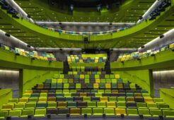 L-Acoustics X8 Spira auditorio