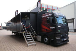 Robe Show Truck