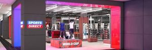 Sports Direct potencia con 181 m2 de pantallas Led su tienda de Manchester