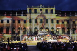 4youreye Austria for Life Digital Projection