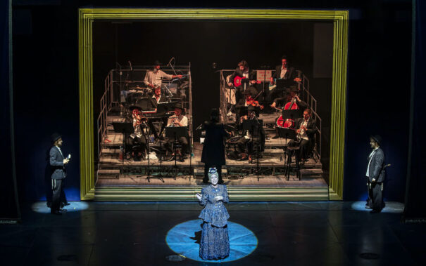 Louise Stickland teatro Cameri Robe