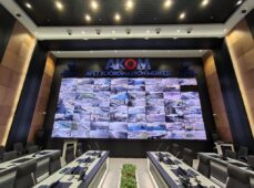 像索尼水晶灯一样