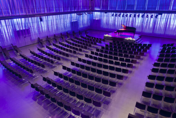 Harpa Clear-Com y Q-SYS