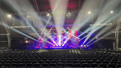 Robe Paintes en The Globe (Photo: Michael Broderick)