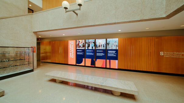 Samsung The Wall en Universidad Siracusa