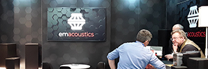 EM Acoustics R5: compacto altavoz de rango completo pasivo de 3 vías
