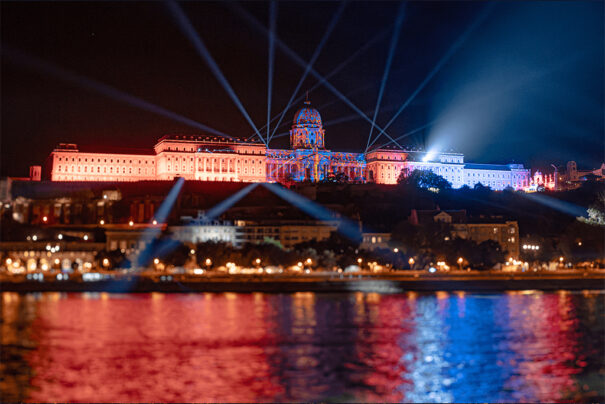 Lightware Visual Europe videomapping Budapest