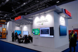 Vestel y TrilbyTV en BETT 2024