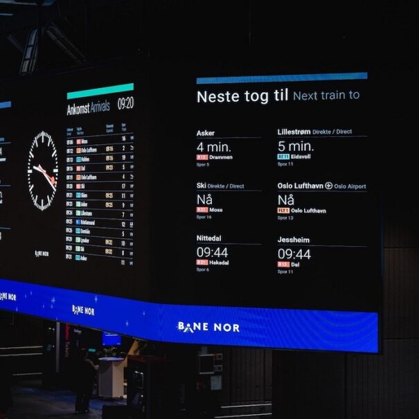Bane NOR ZetaDisplay Estacion Central Oslo